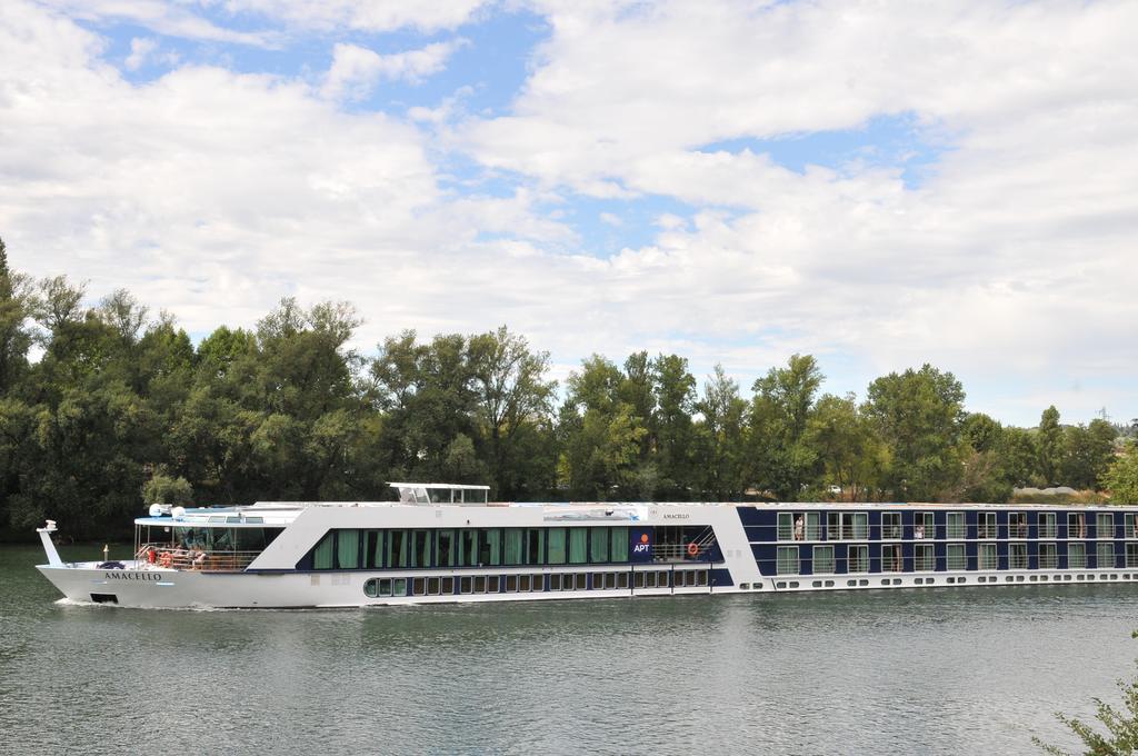 O2 Saone Hotel Reyrieux Ngoại thất bức ảnh